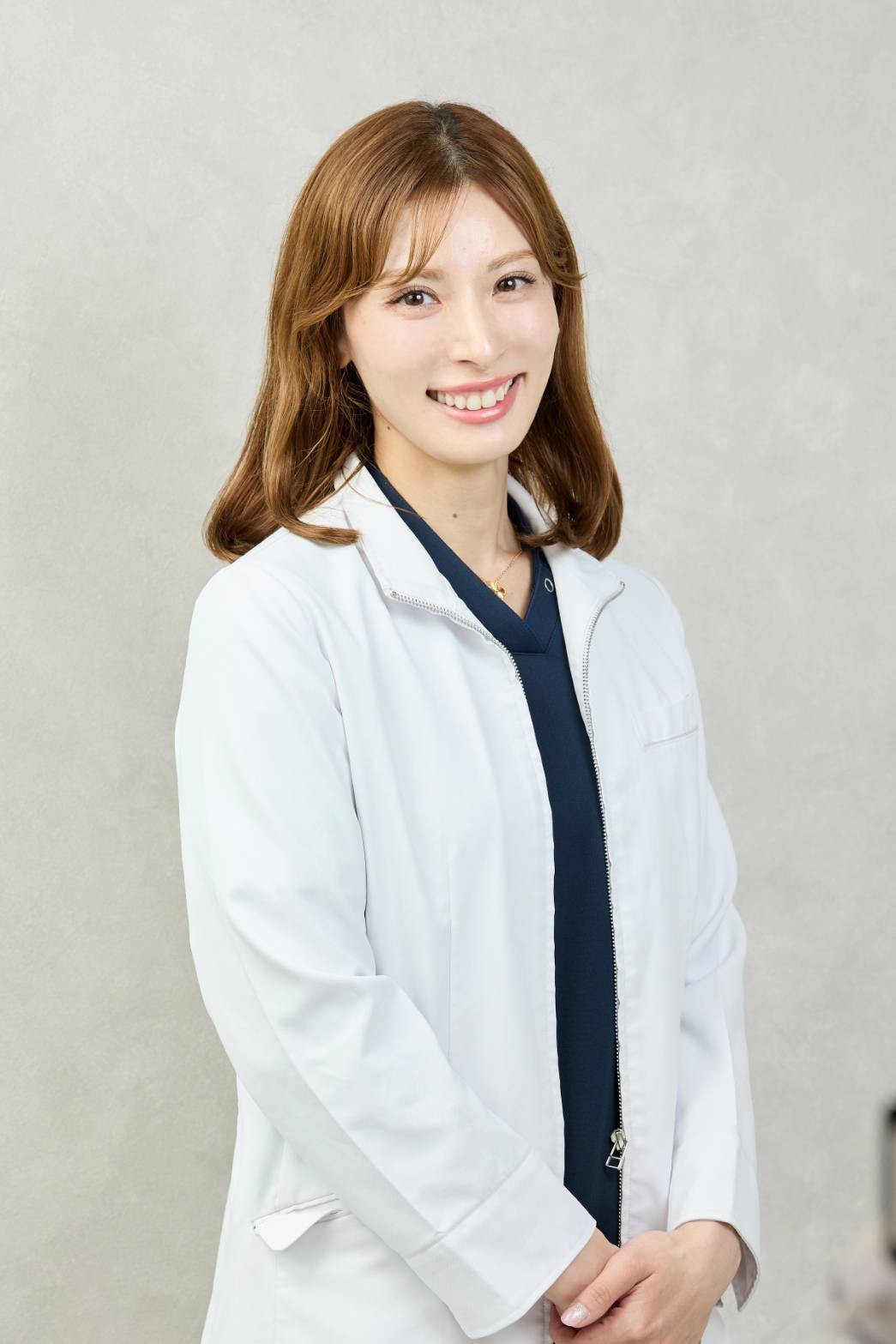 歯科医師 西部 有紀
