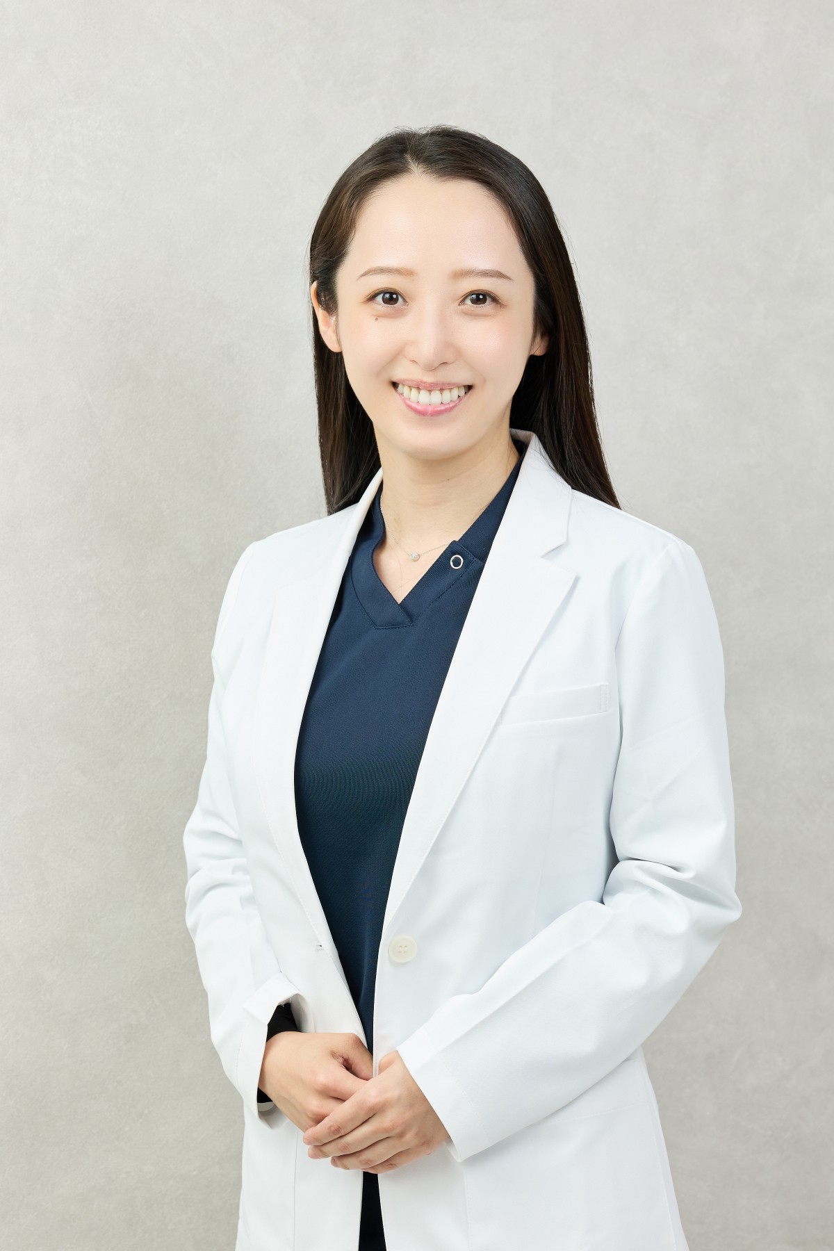 歯科医師 柳　あさこ